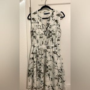 APT. 9 Dress white, black, and green marble pattern